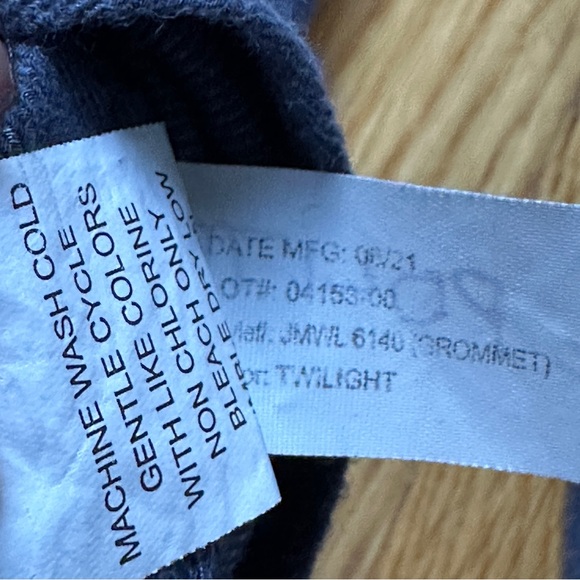 Johnnie-O Men’s XL Midnight Flannel Grommet Surf Long Sleeve Button Down Shirt - Picture 7 of 8